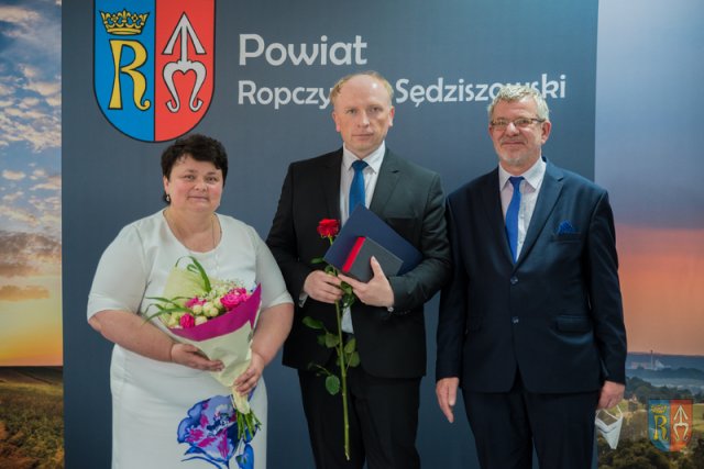 Profesor Grzegorz Pach Nauczycielem, Pedagogiem i Wychowawcą Roku 2019/2020 