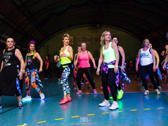 Positive Fluo Maraton Zumba w naszym LO