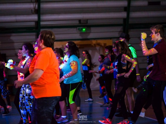 Positive Fluo Maraton Zumba w naszym LO