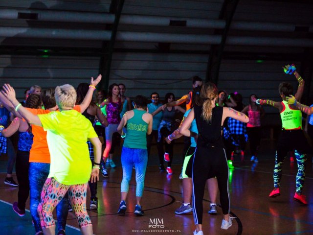 Positive Fluo Maraton Zumba w naszym LO