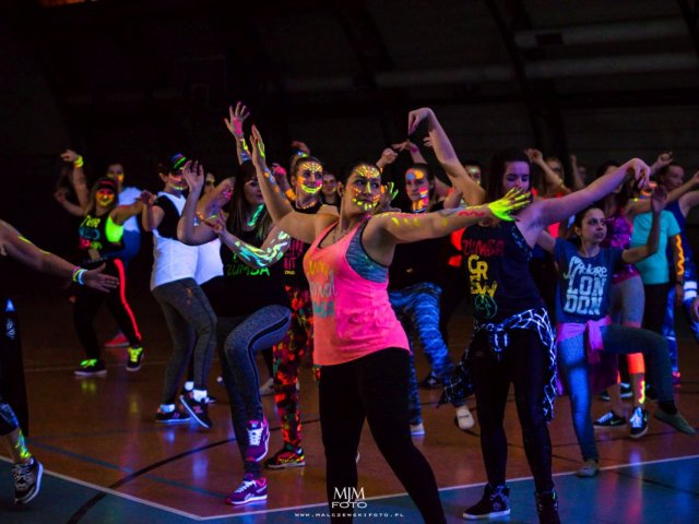 Positive Fluo Maraton Zumba w naszym LO