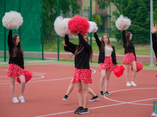 Fotorelacja z uroczystego otwarcia boisk sportowych przy LO im. ks. Piotra Skargi w Sędziszowie Małopolskim