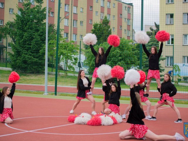 Fotorelacja z uroczystego otwarcia boisk sportowych przy LO im. ks. Piotra Skargi w Sędziszowie Małopolskim