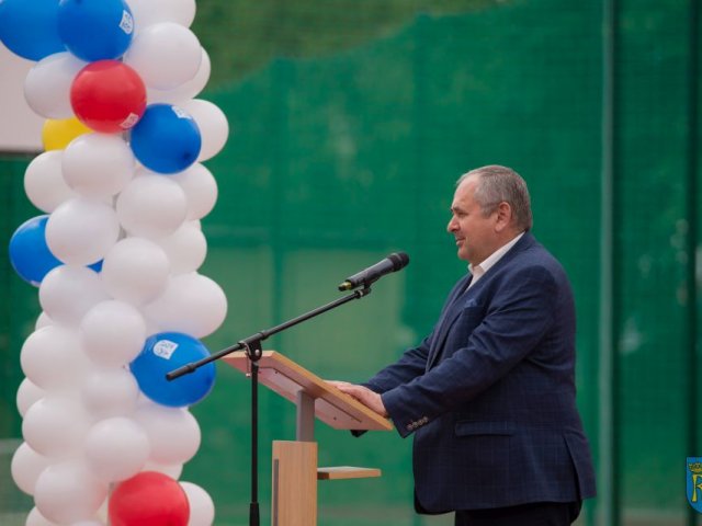 Fotorelacja z uroczystego otwarcia boisk sportowych przy LO im. ks. Piotra Skargi w Sędziszowie Małopolskim