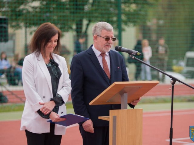 Fotorelacja z uroczystego otwarcia boisk sportowych przy LO im. ks. Piotra Skargi w Sędziszowie Małopolskim