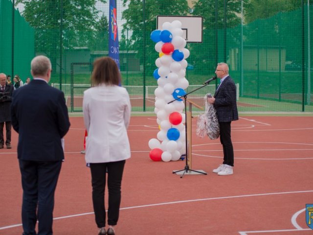 Fotorelacja z uroczystego otwarcia boisk sportowych przy LO im. ks. Piotra Skargi w Sędziszowie Małopolskim