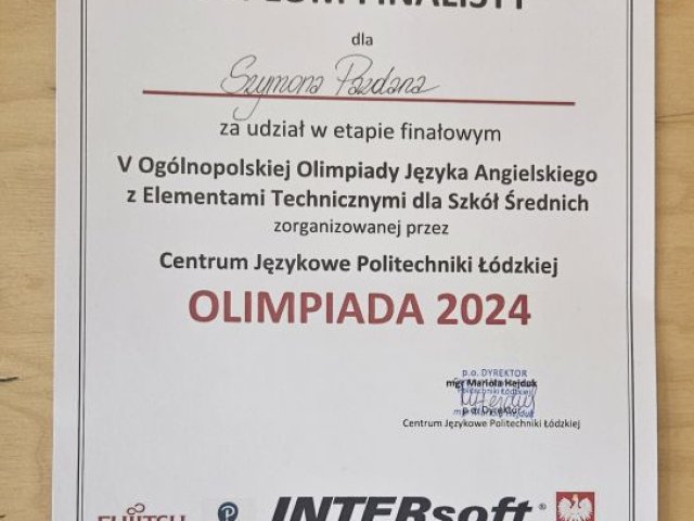 Szymon Pazdan finalistą V Olimpiady Języka Angielskiego z Elementami Technicznymi 