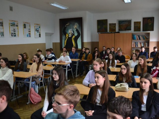 V Powiatowy Turniej Wiedzy Chemicznej