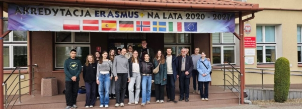 Spotkanie Erasmus+ z grupą ze szkoły średniej w Hasselt (BELGIA)